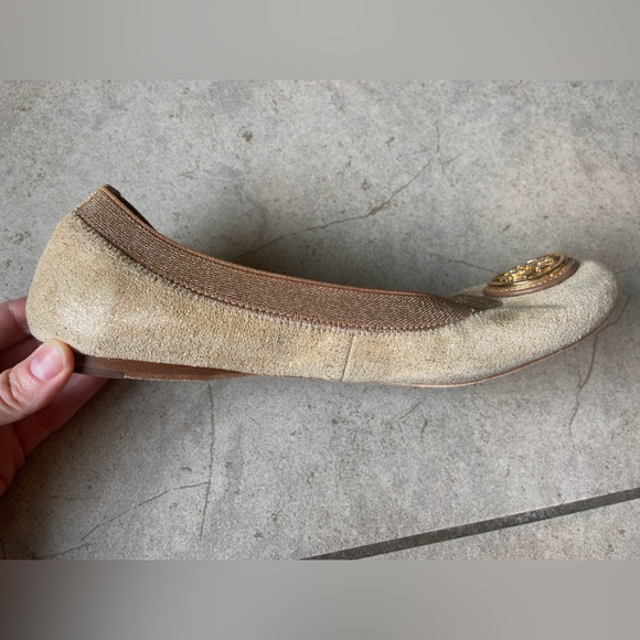 Tory Burch Caroline ballet flats. Size 7.5. Previously worn and loved! - Picture 2 of 9